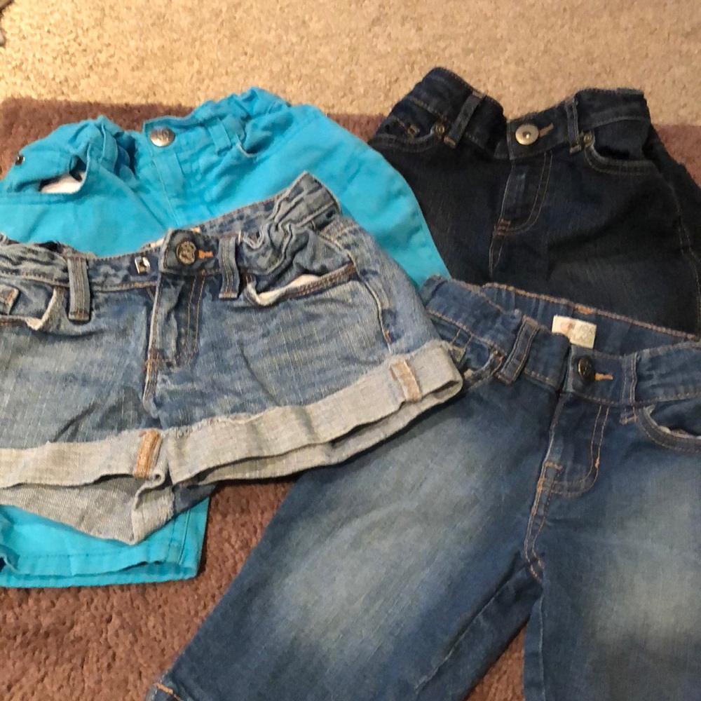 Girls shorts lot size 6-7. 4 pairs!